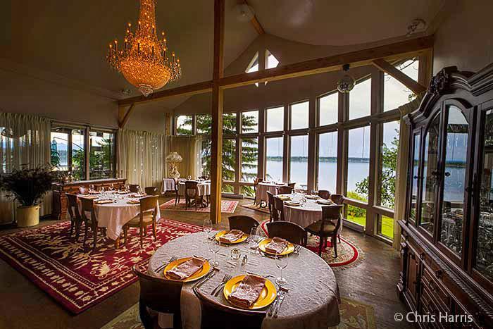 Eagle'S Nest Resort Anahim Lake Экстерьер фото