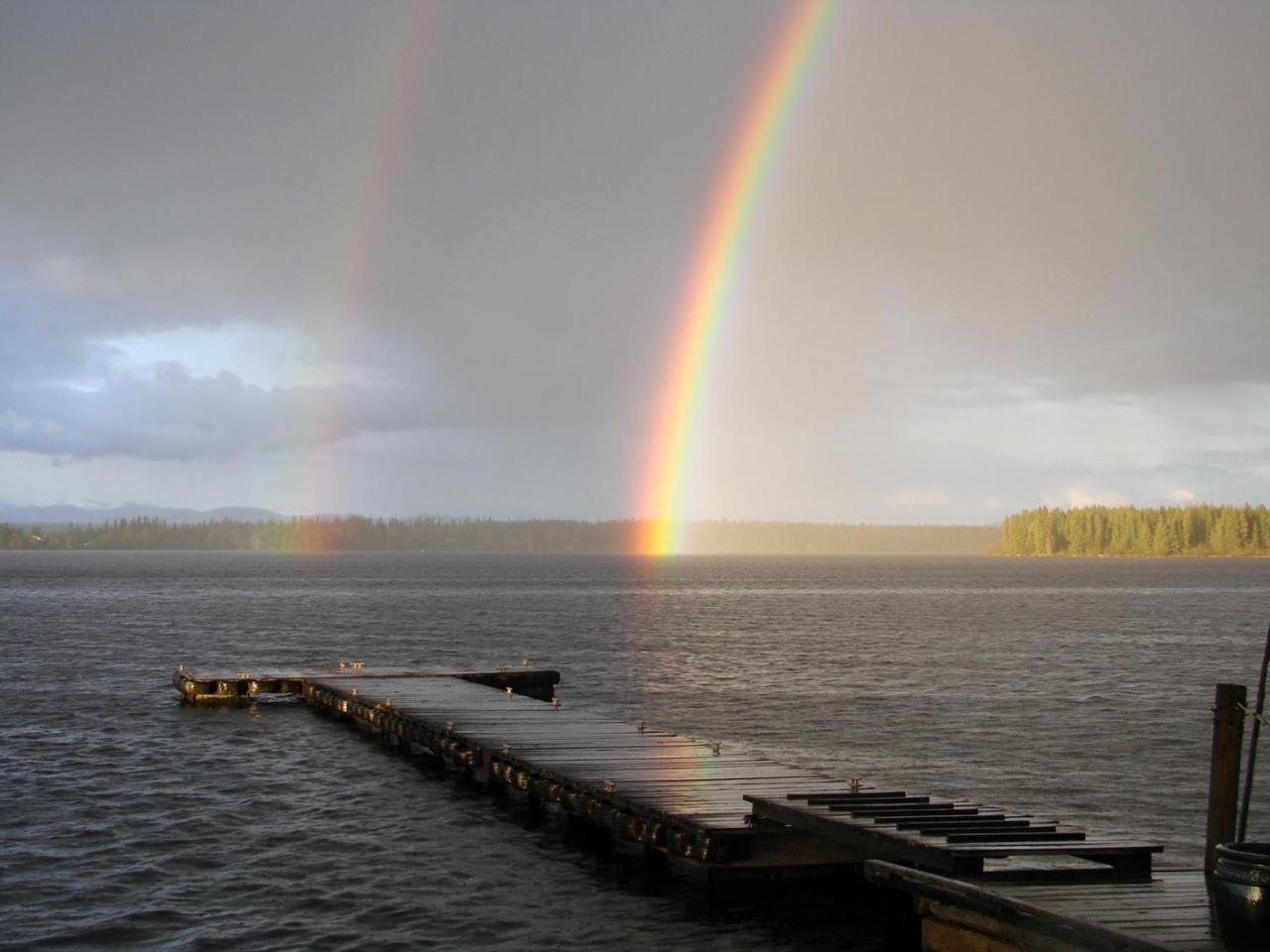 Eagle'S Nest Resort Anahim Lake Экстерьер фото